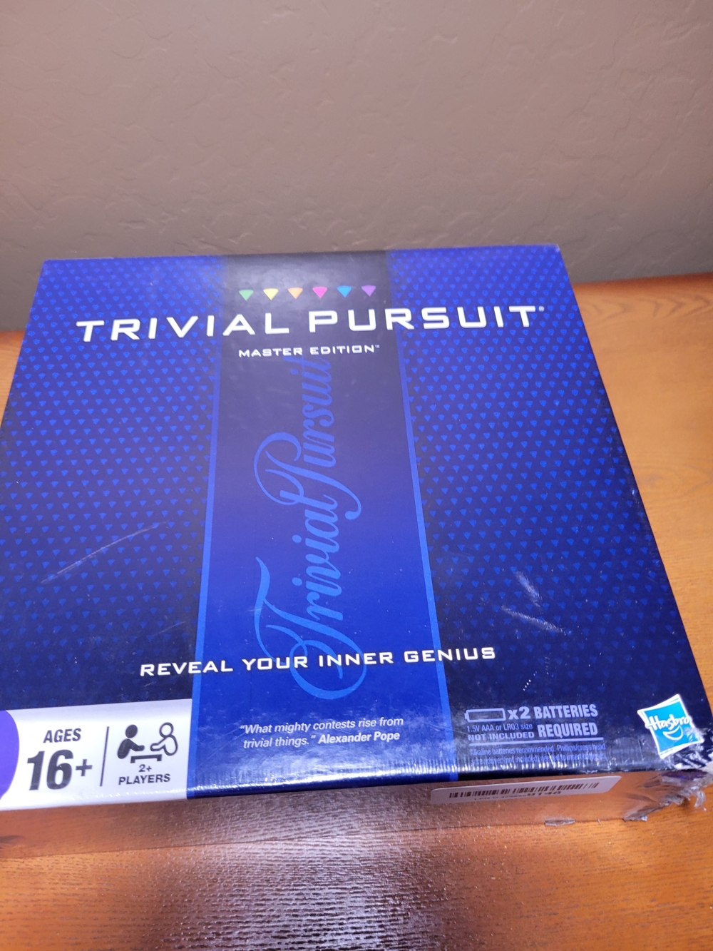 Trivial Pursuit Master Edition Board Game - Blue